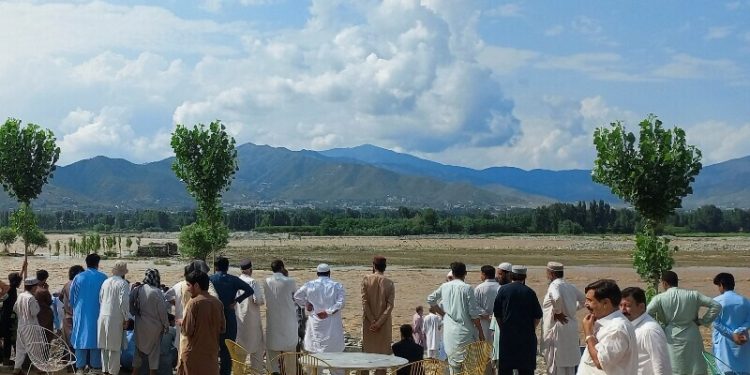 17 killed as rains wreak havoc across KP