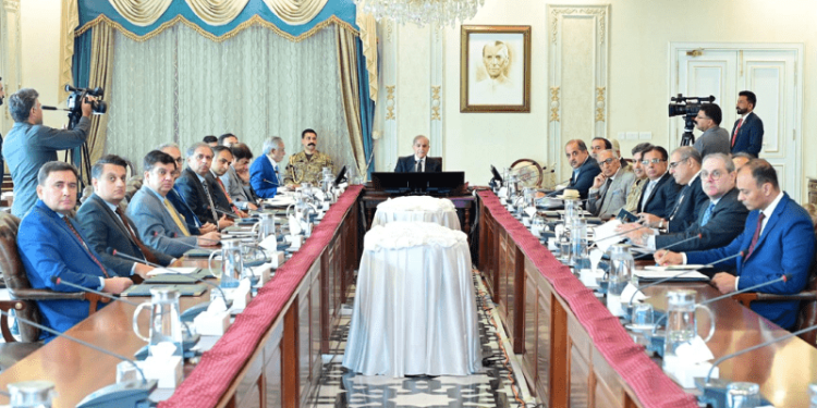 PM Shehbaz for linking Reko Diq with railway network by 2028