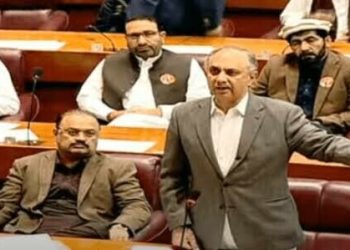 PTI slams govt over ‘PTV blackout’ of their speeches