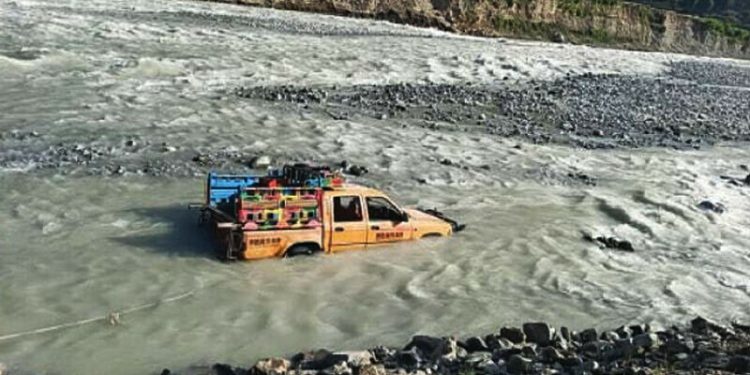 PMD forecasts heavy rainfall countrywide, warns of urban flooding risk