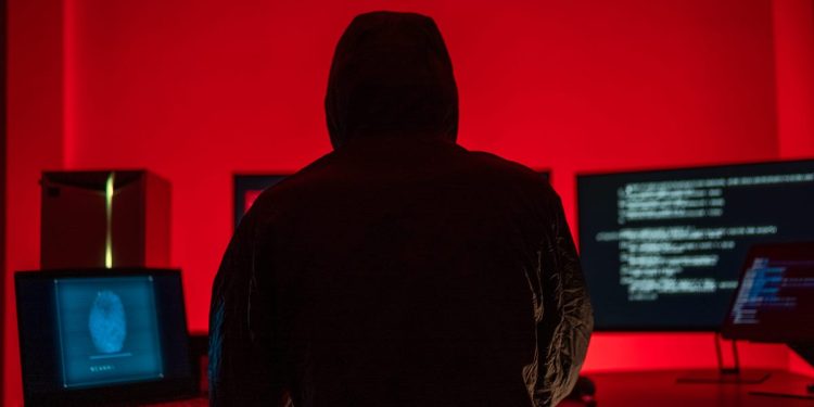 A notorious hacker group is now targeting the aviation industry, the FBI says