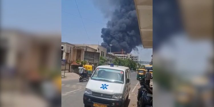 Air India plane crashes at India’s Ahmedabad airport