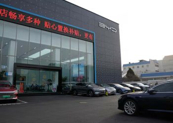 China urges halt to auto industry’s bruising price wars