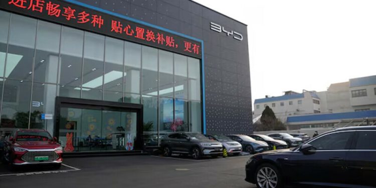 China urges halt to auto industry’s bruising price wars