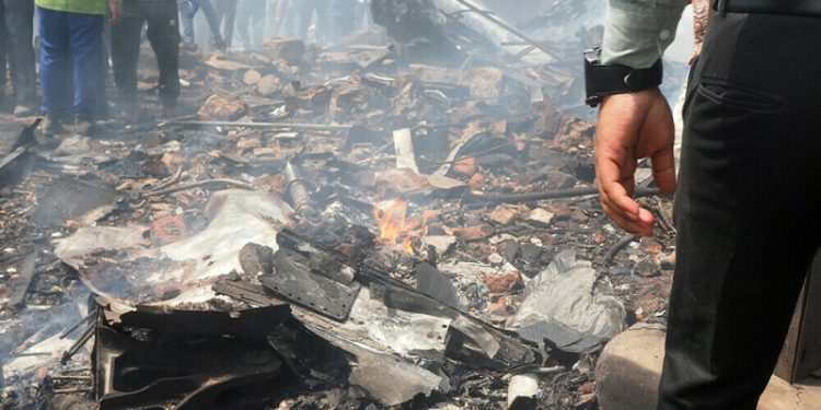 Death toll in India plane crash rises to at least 279