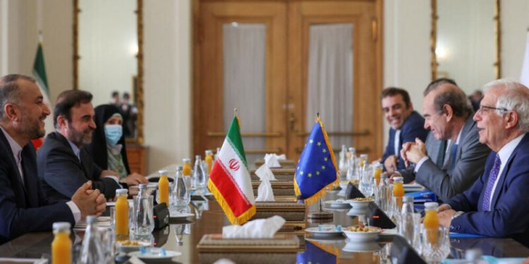 European powers urge Iran to continue US nuclear talks