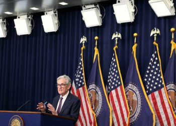 Fed keeps rates unchanged, sees two cuts in 2025 but less easing in later years