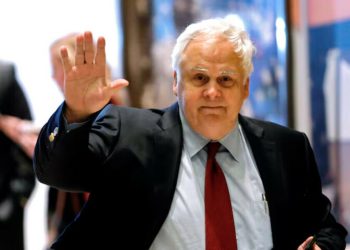 FedEx founder and executive chairman Frederick Smith has died, CEO tells staff - Business & Finance