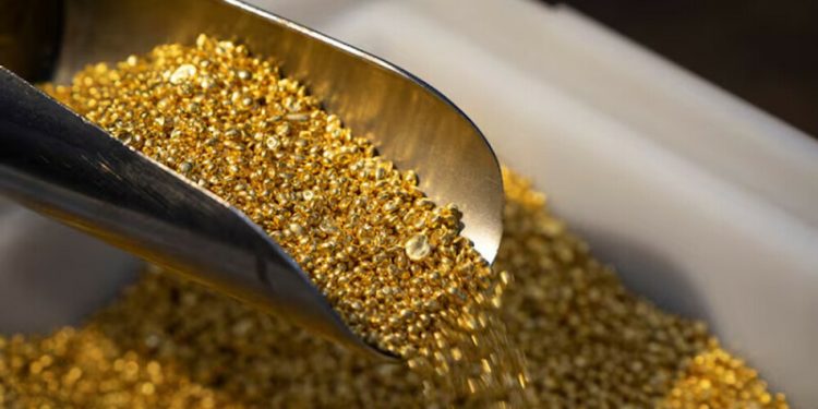 Gold falls on strong dollar; US-China talks take spotlight