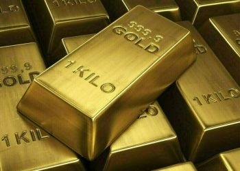 Gold price per tola falls Rs1,600 in Pakistan