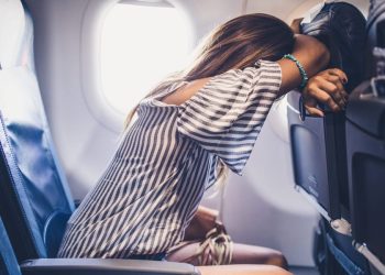I never talk to strangers on the plane. After my dad died, a passenger helped me talk about my grief.