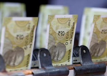 Indian rupee falters as bullish exits, dollar strength collide