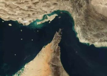 Iranian Parliament Unanimously Votes to Close Strategic Strait of Hormuz
