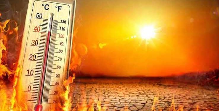 Lahore Boils on Eid Day 3 as ‘Feels Like’ Temp Rises to 47°C