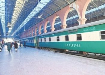 Minister Orders Acs of Top Railway Officials Turned Off Over Delay in Train AC Installations