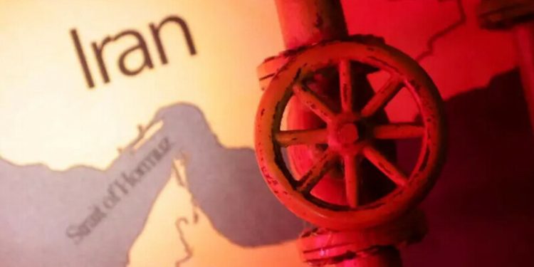 Oil falls nearly 4% as Iran’s retaliation focuses on regional US military bases