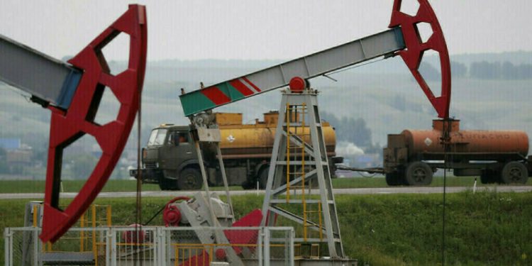 Oil leaps more than 3% after OPEC+ keeps output increase unchanged - Markets