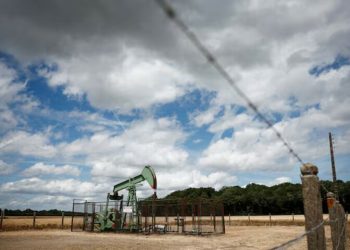 Oil prices steady ahead of US-China trade talks