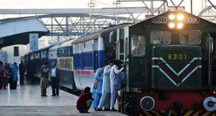 Pakistan Railways to Launch Free Wi-Fi in 40 Trains