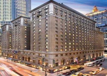 Pakistan Sets $100 Million Minimum Price for Sale of Roosevelt Hotel