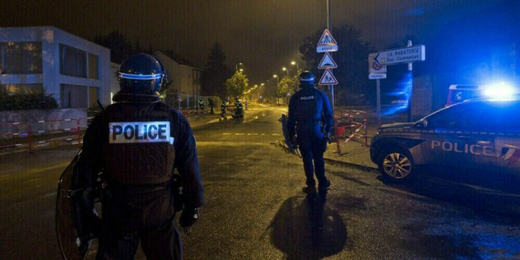 Palestinian detained in France after rabbi hit with chair