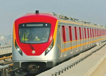 Punjab to spend Rs250bn in three years on Pindi-Lahore fast train project: railways minister