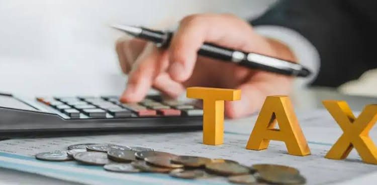 Relief for the Salaried Class! No Income Tax on Monthly Salaries Below Rs. 1 Lakh