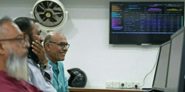 Stocks emerge as best-performing asset class in Pakistan for FY25 - Markets