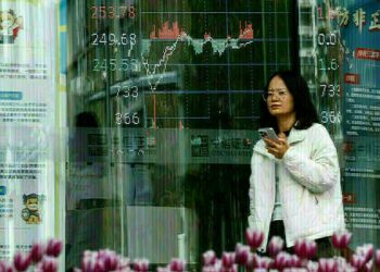 Stocks on guard for payrolls, Tesla tumbles as Trump-Musk bromance sours