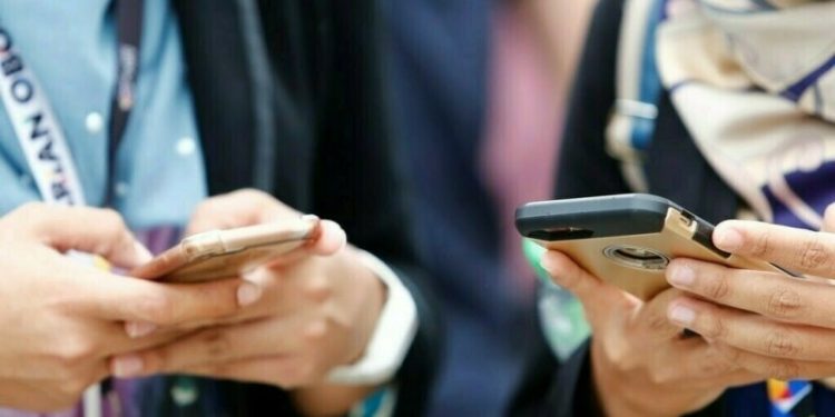 Telecom subscribers surpass 200 million in Pakistan