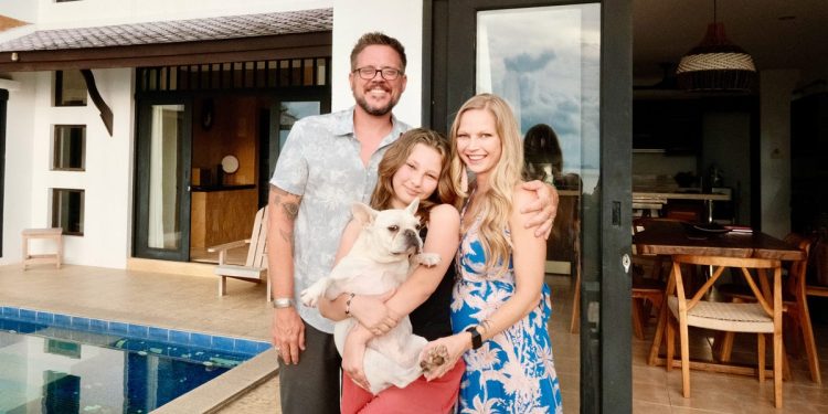 They ditched hurricane-prone Florida and bought a villa in Thailand. Now, they're listing it for $550,000.