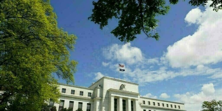 US Fed chair to signal no rush for rate cuts despite Trump pressure - Business & Finance