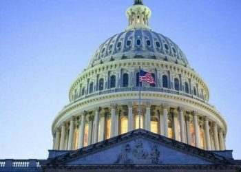 US Senate pushes ahead on Trump tax cuts