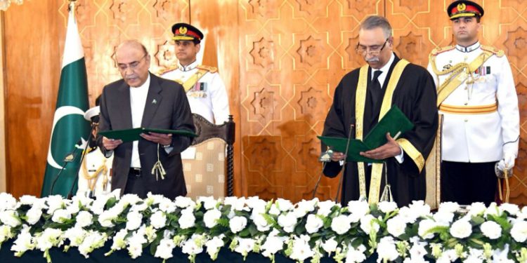 Justice Dogar, 3 others take oath as regular high court CJs