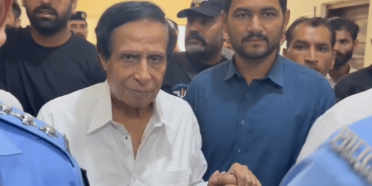 Warrants against Parvez Elahi withdrawn