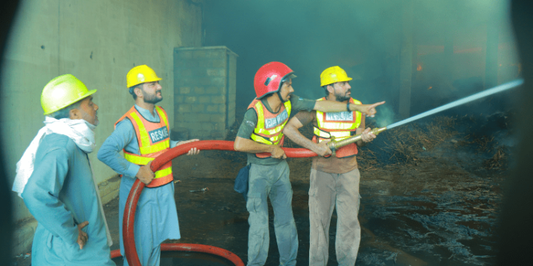 Fire continues to rage at tobacco warehouse in KP’s Swabi after 38 hours