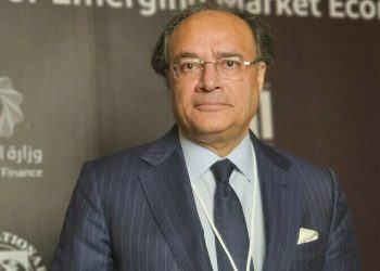 Finance minister heads to US for final trade negotiations