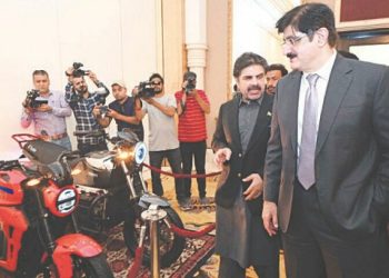 Centre’s policies hindering development of Sindh’s energy sector: Murad