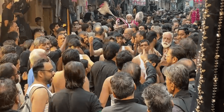 Ashura processions underway across country amid tight security