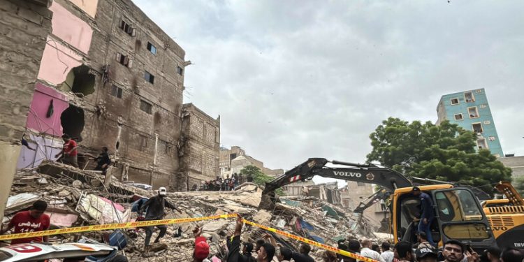 At least 5 dead, 7 injured as five-storey building collapses in Karachi’s Lyari