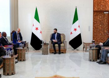 British FM meets Syrian president in Damascus