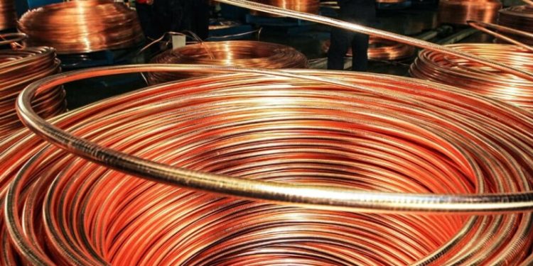 Copper hits one-week high on Chinese buying, hopes for trade deal
