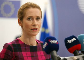 EU top diplomat says US should share ‘burden’ of arming Ukraine