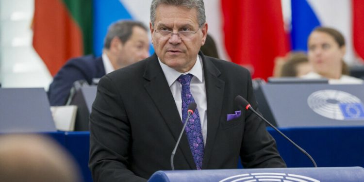 EU trade chief heads to Washington in search of tariffs solution