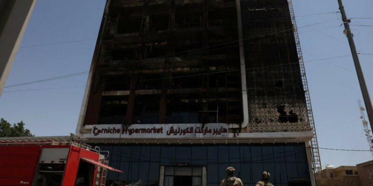 Fire at mall in Iraq leaves at least 60 dead, officials say