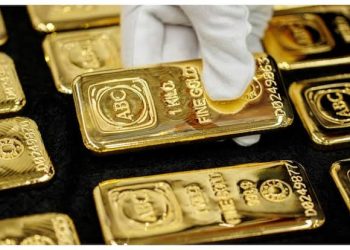 Good News! Gold Price Drops by Rs. 3,000 Per Tola Across Pakistan