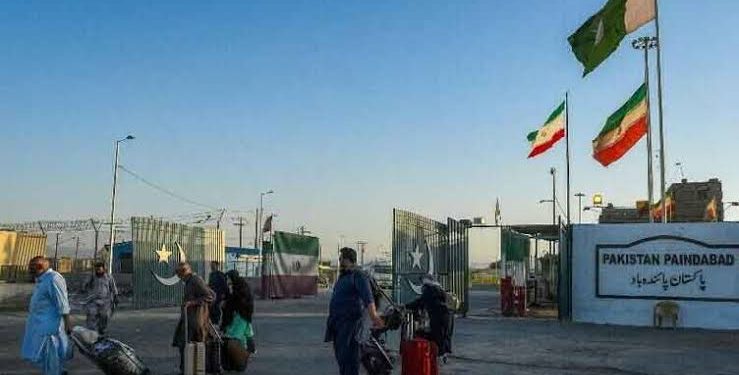 Government Bans Road Travel for Arbaeen Pilgrims to Iran, Iraq