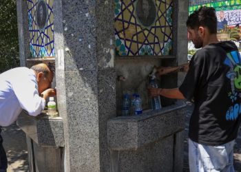 Heatwave hits water, electricity supplies across much of Iran