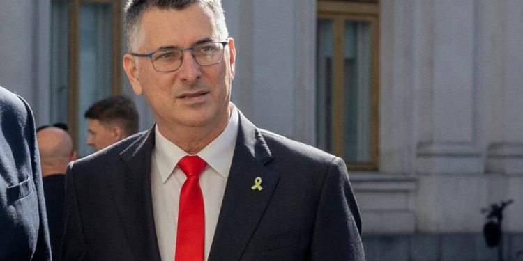 Israeli FM rejects international pressure for Gaza ceasefire