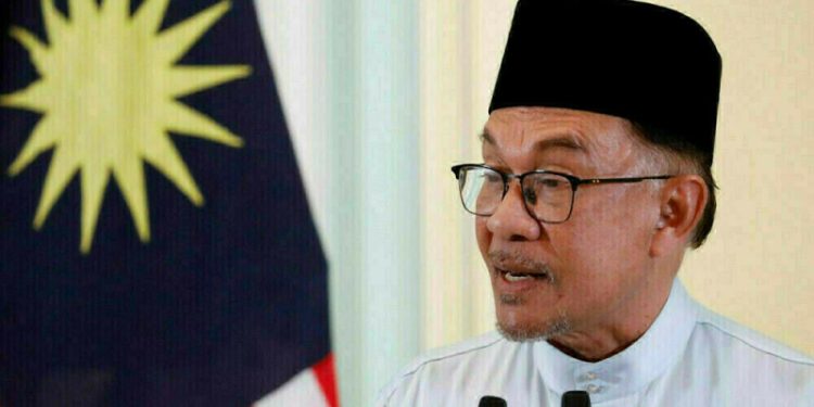 Malaysia PM announces new measures to address rising living costs